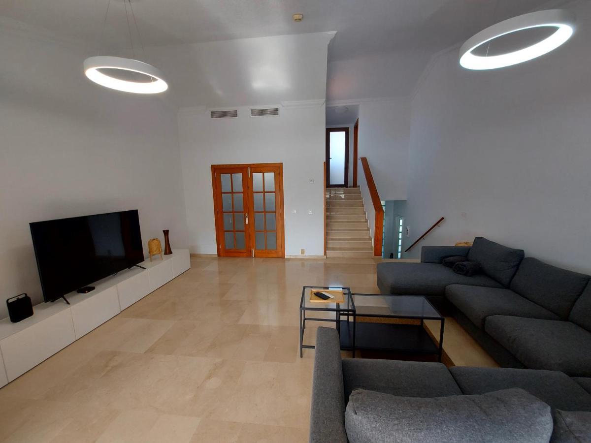 Villa Happiness - Luxury Chalet With Sea View لاس بالماس دي غران كاناريا المظهر الخارجي الصورة